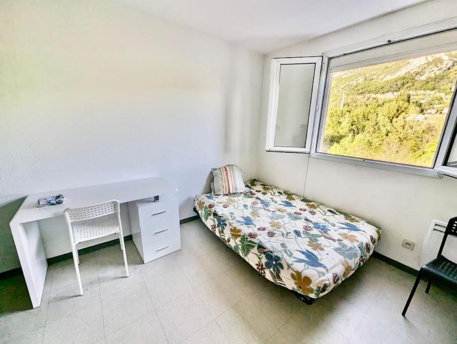 Pratique, Proche Gare & Petit Prix Avec Parking Appartement